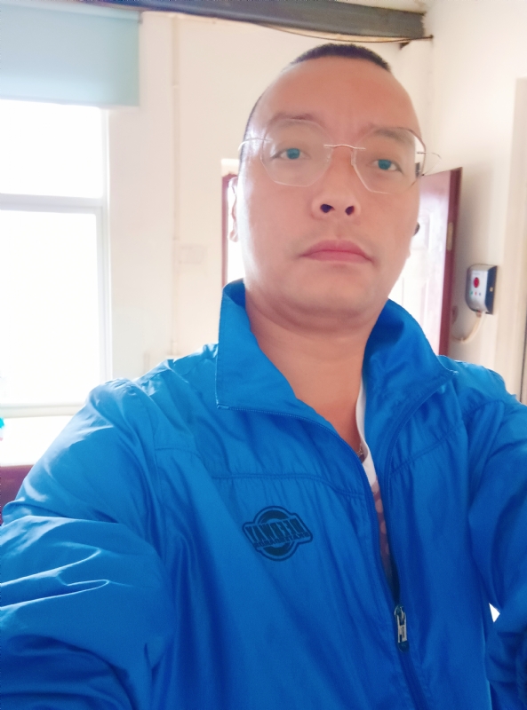 通海混混的第一张照片--通海认干亲服务网